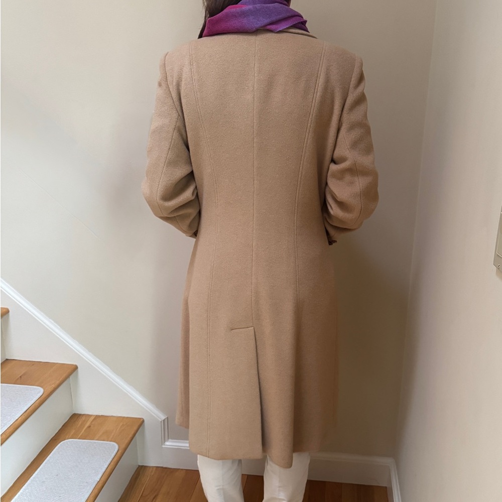 Luxurious Camel Hair Long Coat - Picture 7 of 9